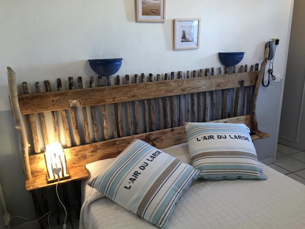 Hotel Le Mediterranee Saintes-Maries-de-la-Mer Buitenkant foto