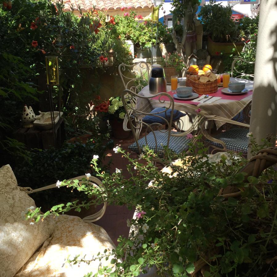 Hotel Le Mediterranee Saintes-Maries-de-la-Mer Buitenkant foto