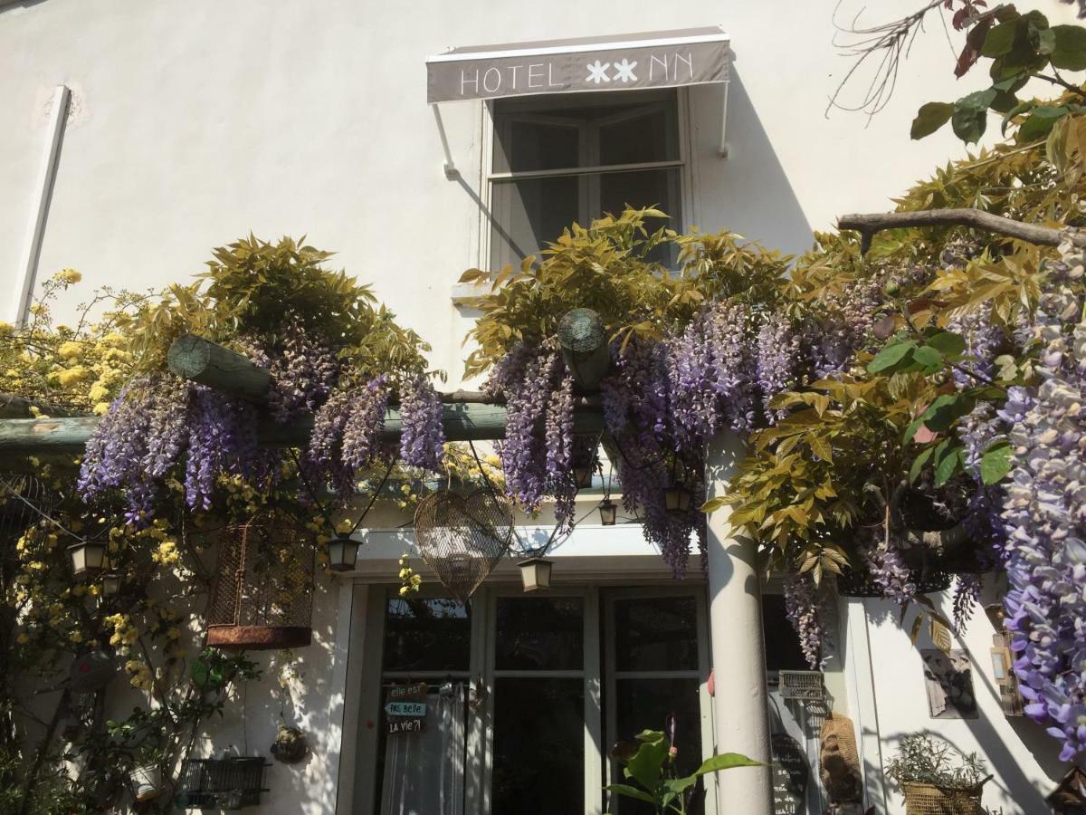 Hotel Le Mediterranee Saintes-Maries-de-la-Mer Buitenkant foto